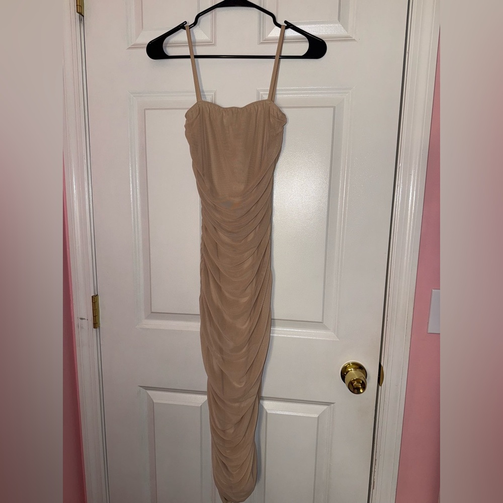 PrettyLittleThing Strapless Tan Dress